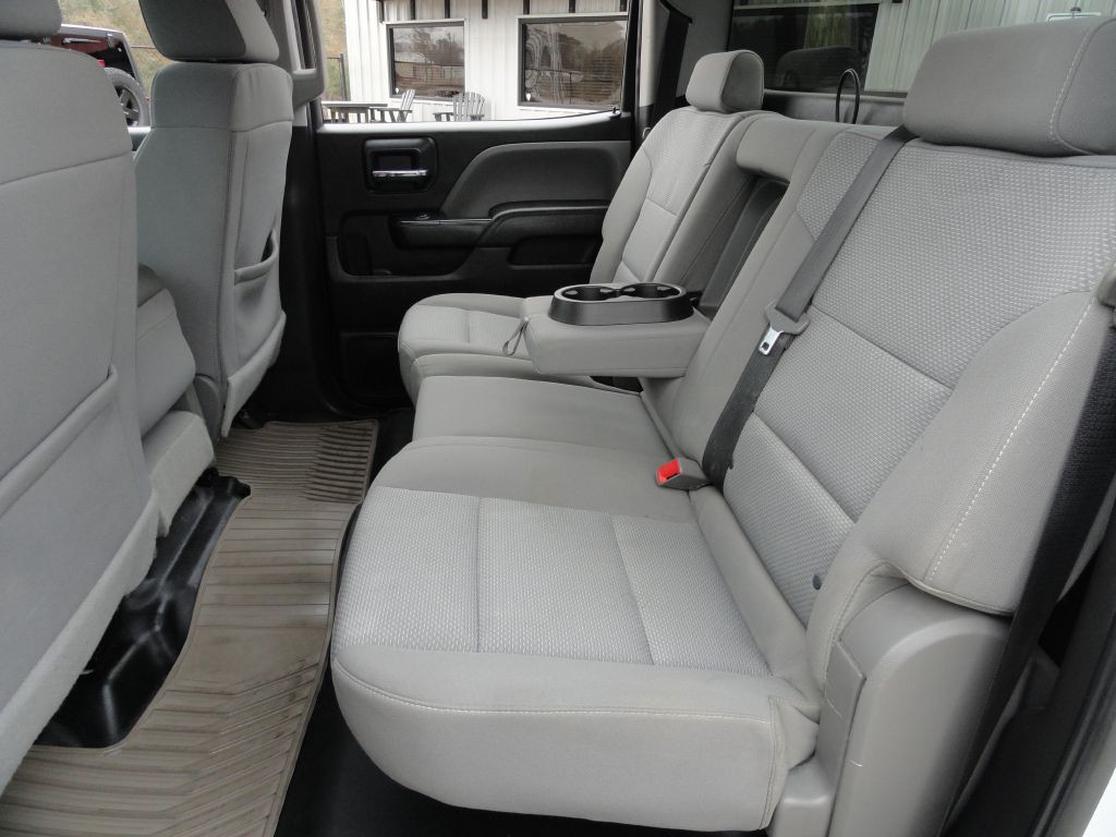 2018 Chevrolet Silverado 1500 Image 11