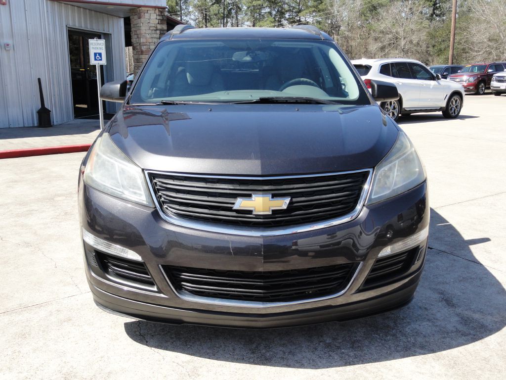 2015 Chevrolet Traverse Image 2