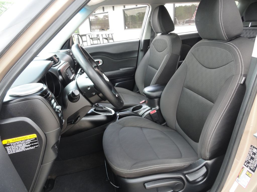 2016 Kia Soul Image 10