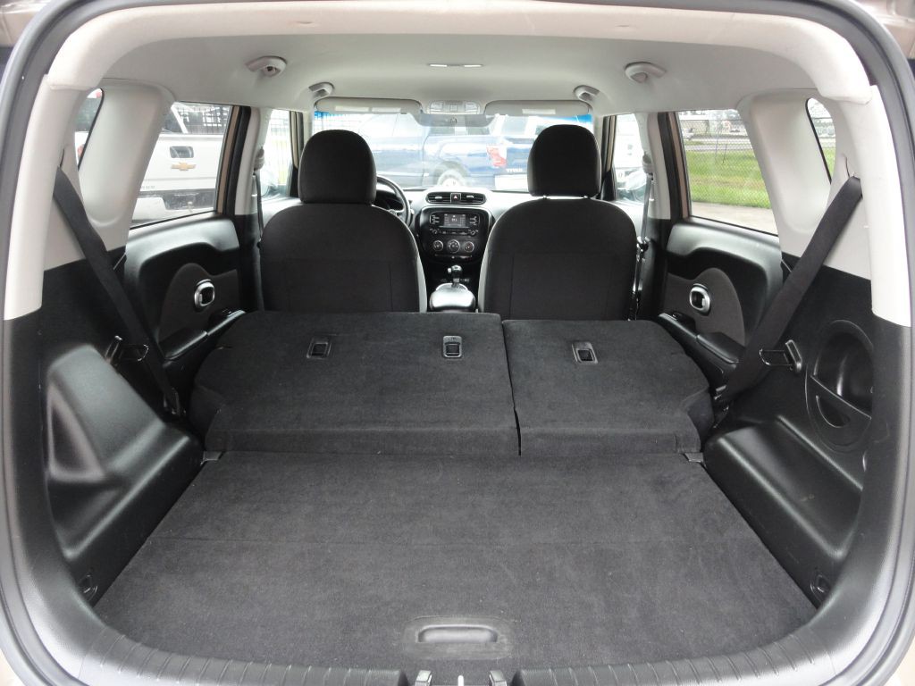 2016 Kia Soul Image 13