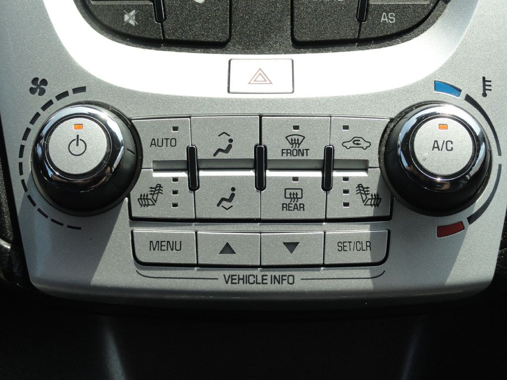 2016 Chevrolet Equinox Image 17