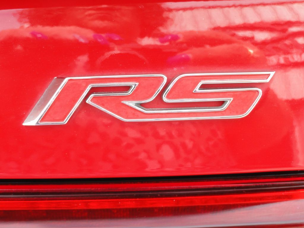 2015 Chevrolet Camaro Image 26