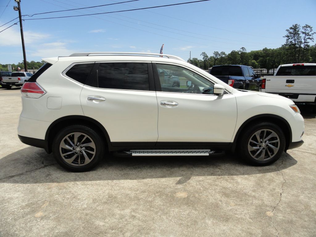 2016 Nissan Rogue Image 5