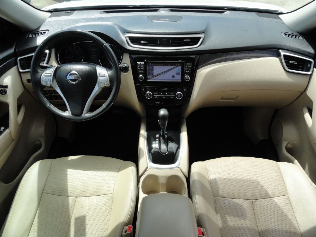 2016 Nissan Rogue Image 6