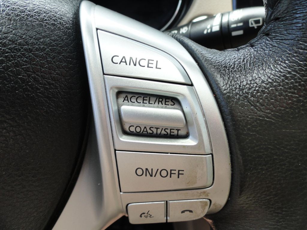 2016 Nissan Rogue Image 20