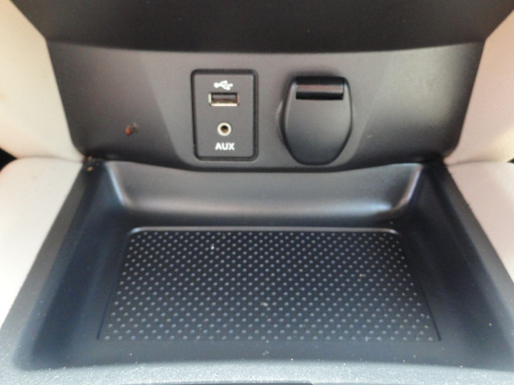 2016 Nissan Rogue Image 22