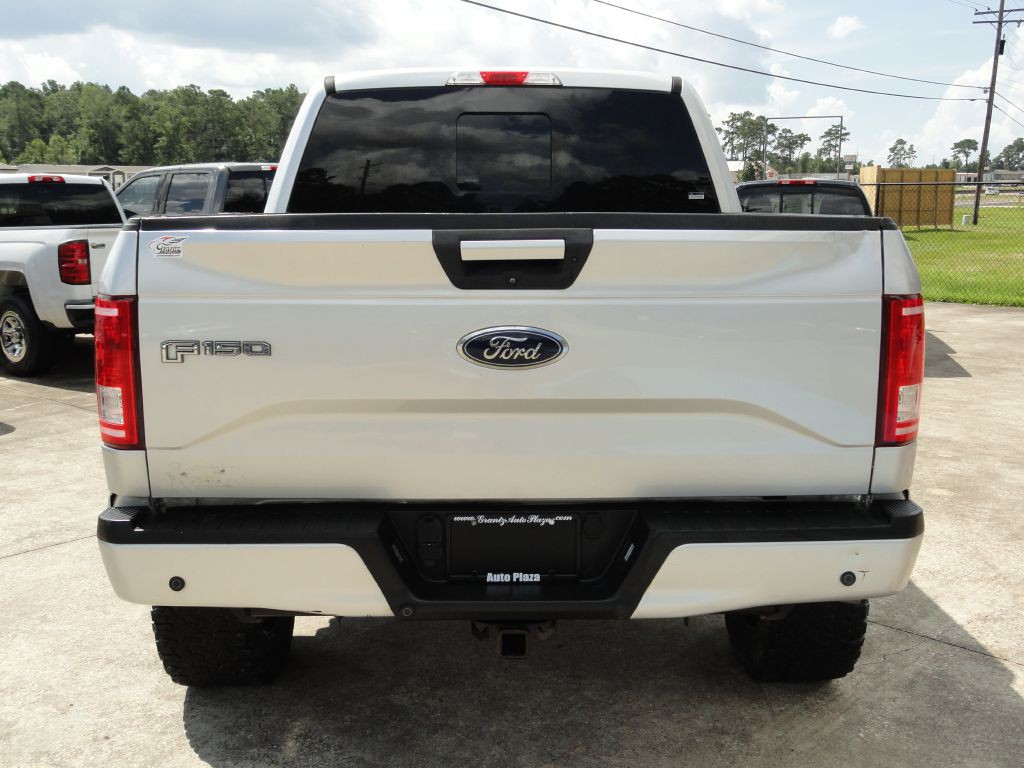 2017 Ford F-150 Image 4