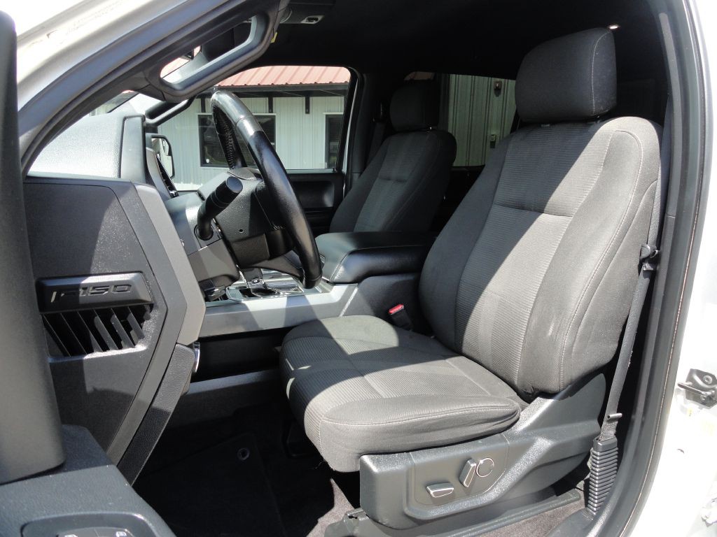 2017 Ford F-150 Image 12