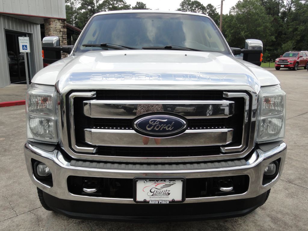 2015 Ford F-250 Image 2
