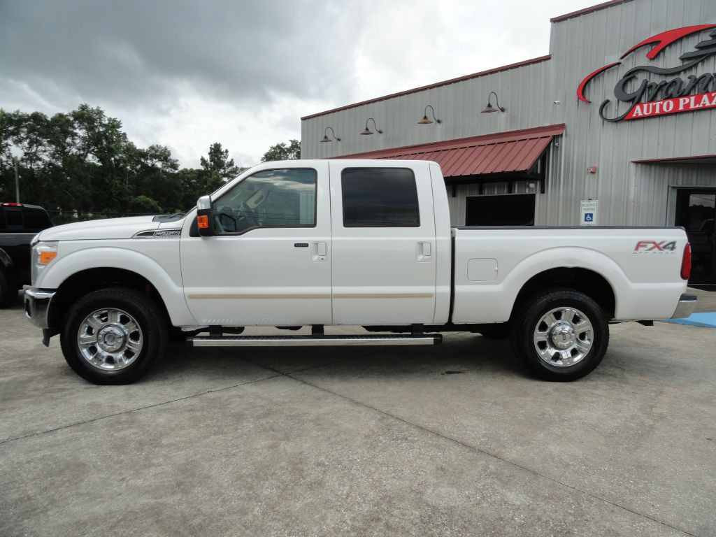 2015 Ford F-250 Image 3