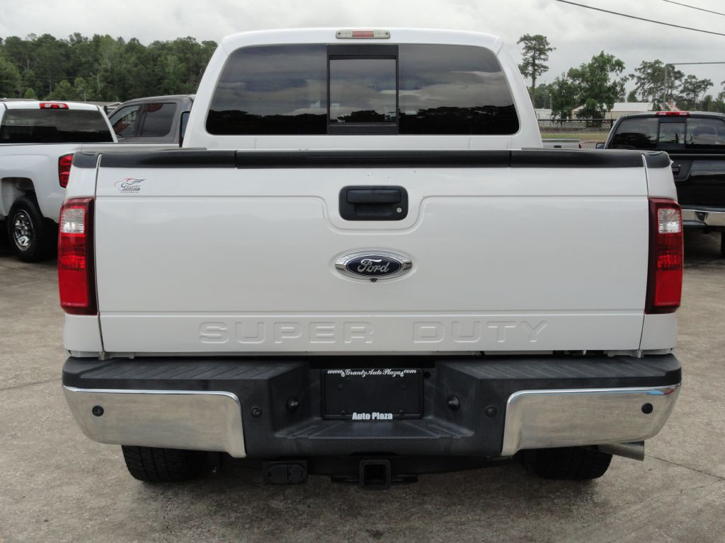 2015 Ford F-250 Image 4