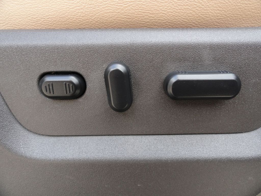 2015 Ford F-250 Image 31