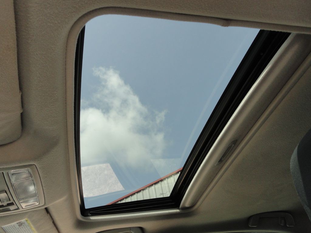 2010 Toyota Camry Image 13