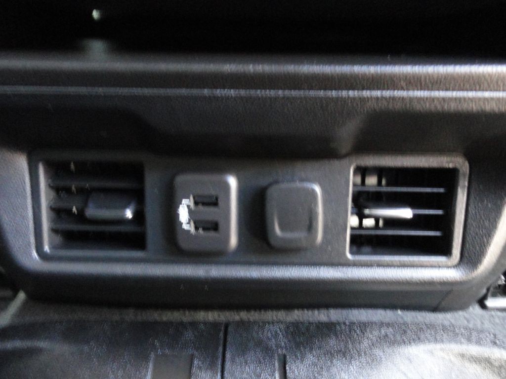 2019 Chevrolet Silverado 1500 Image 31