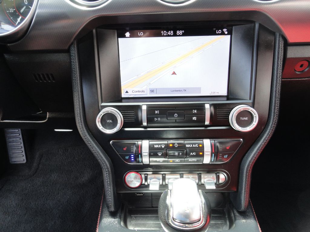 2019 Ford Mustang Image 11