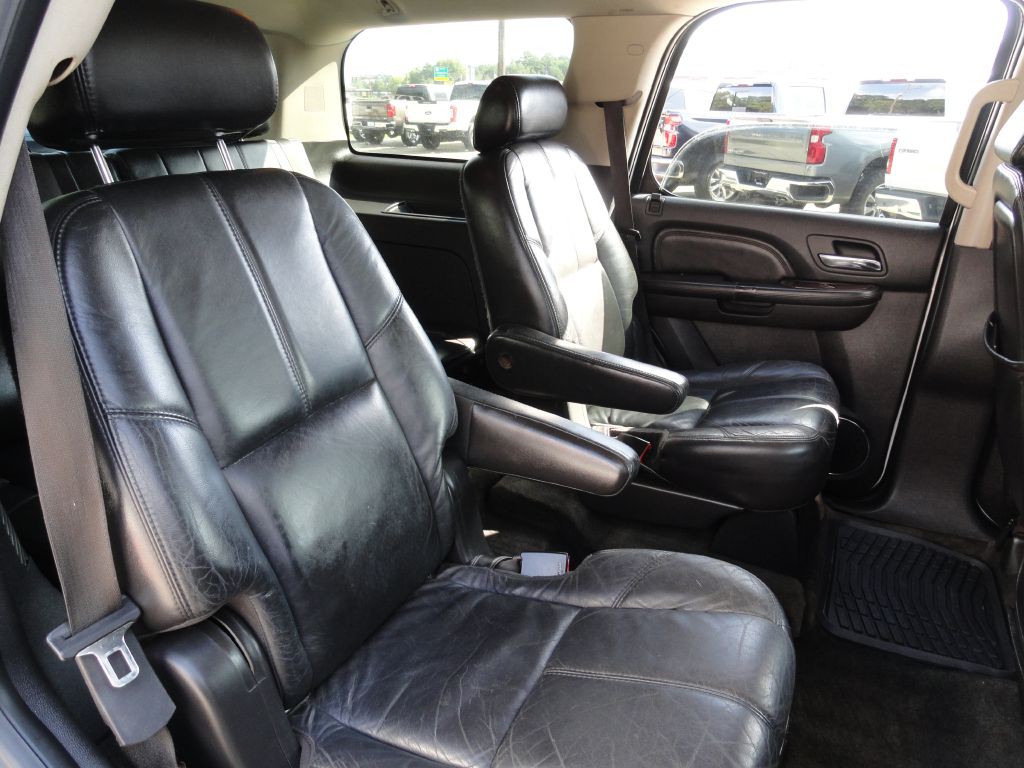 2007 GMC Yukon Image 7