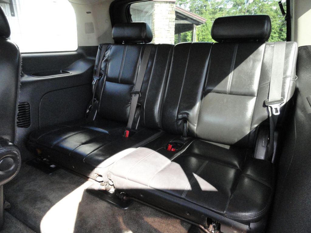 2007 GMC Yukon Image 12