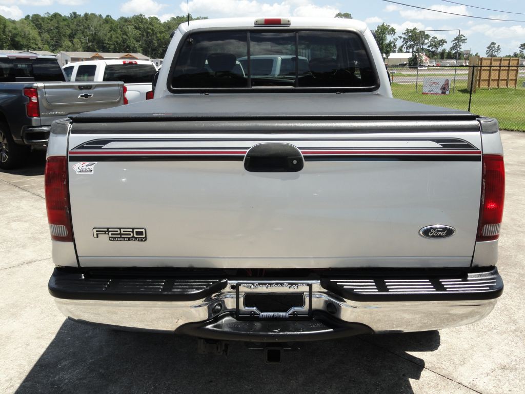 2001 Ford F-250 Image 4