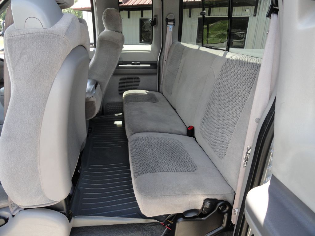 2001 Ford F-250 Image 7