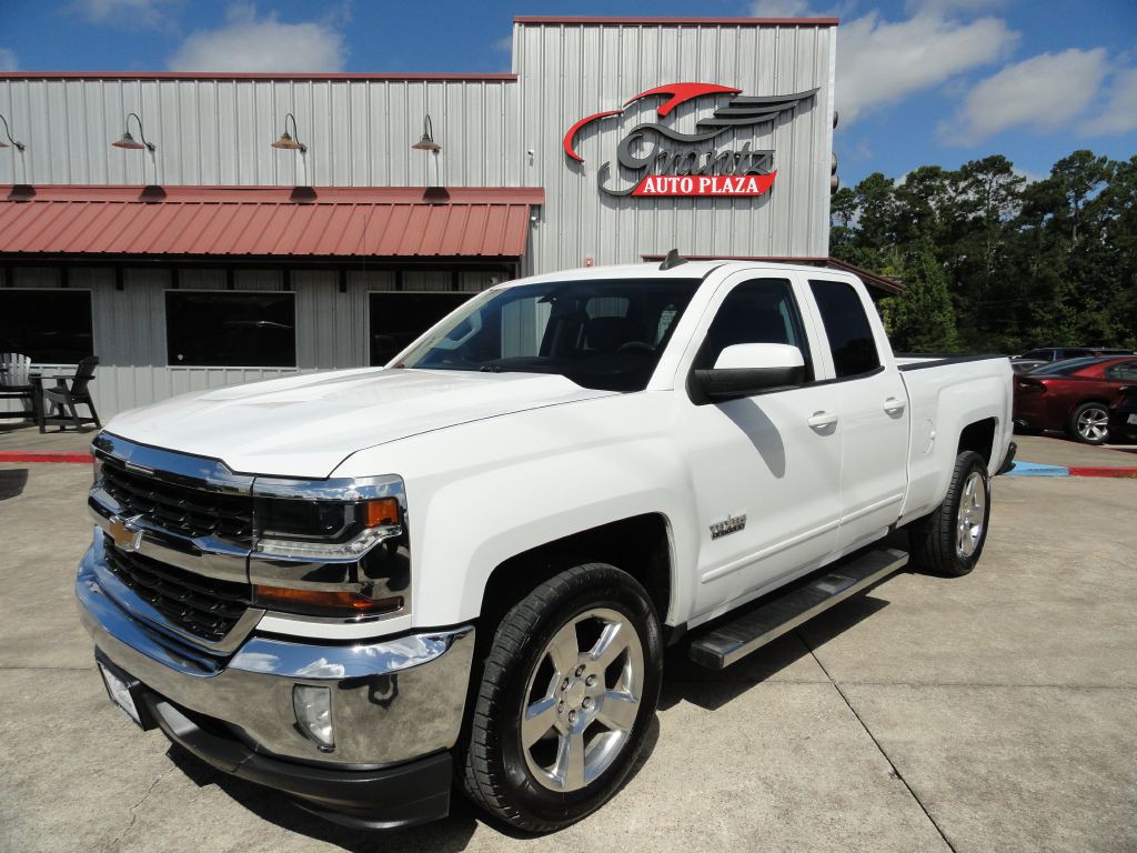 2017 Chevrolet Silverado 1500 Image 1