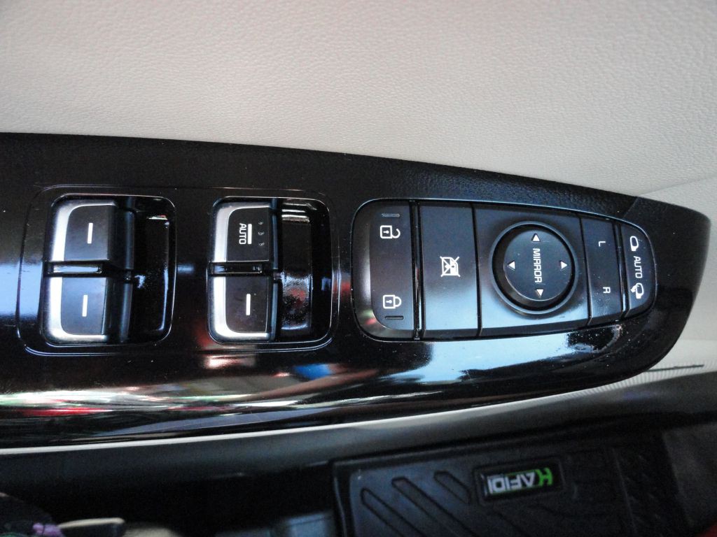 2019 Kia Sportage Image 30