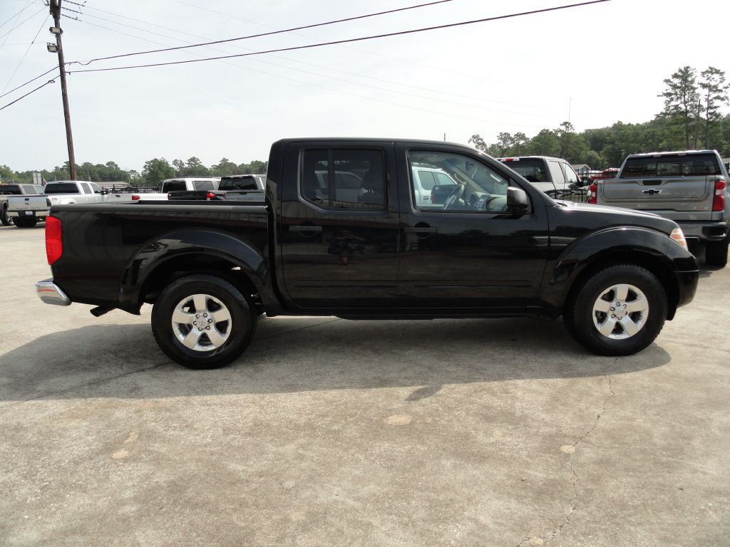 2012 Nissan Frontier Image 5