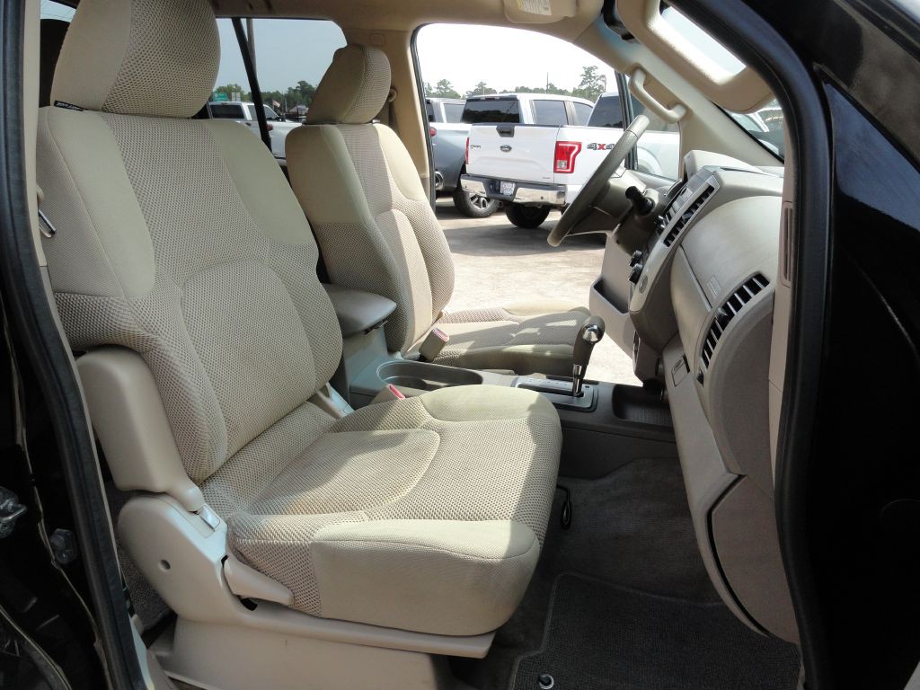 2012 Nissan Frontier Image 9