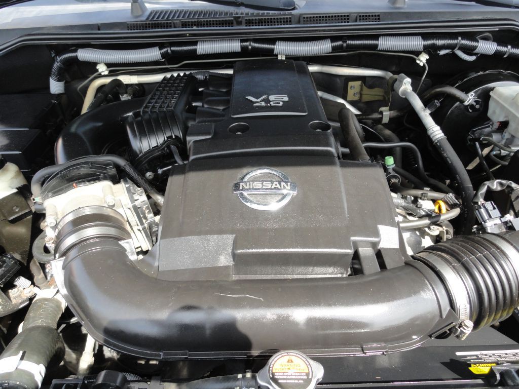 2012 Nissan Frontier Image 23