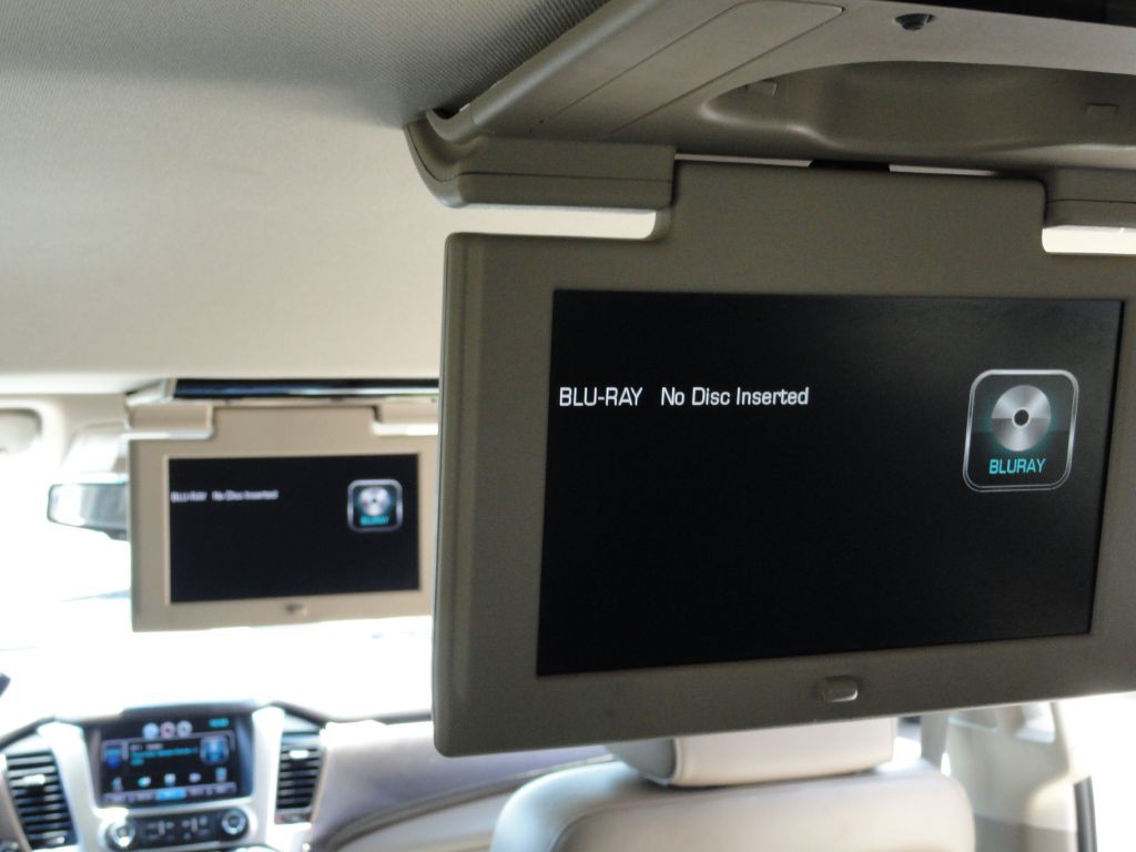 2015 Chevrolet Suburban Image 20