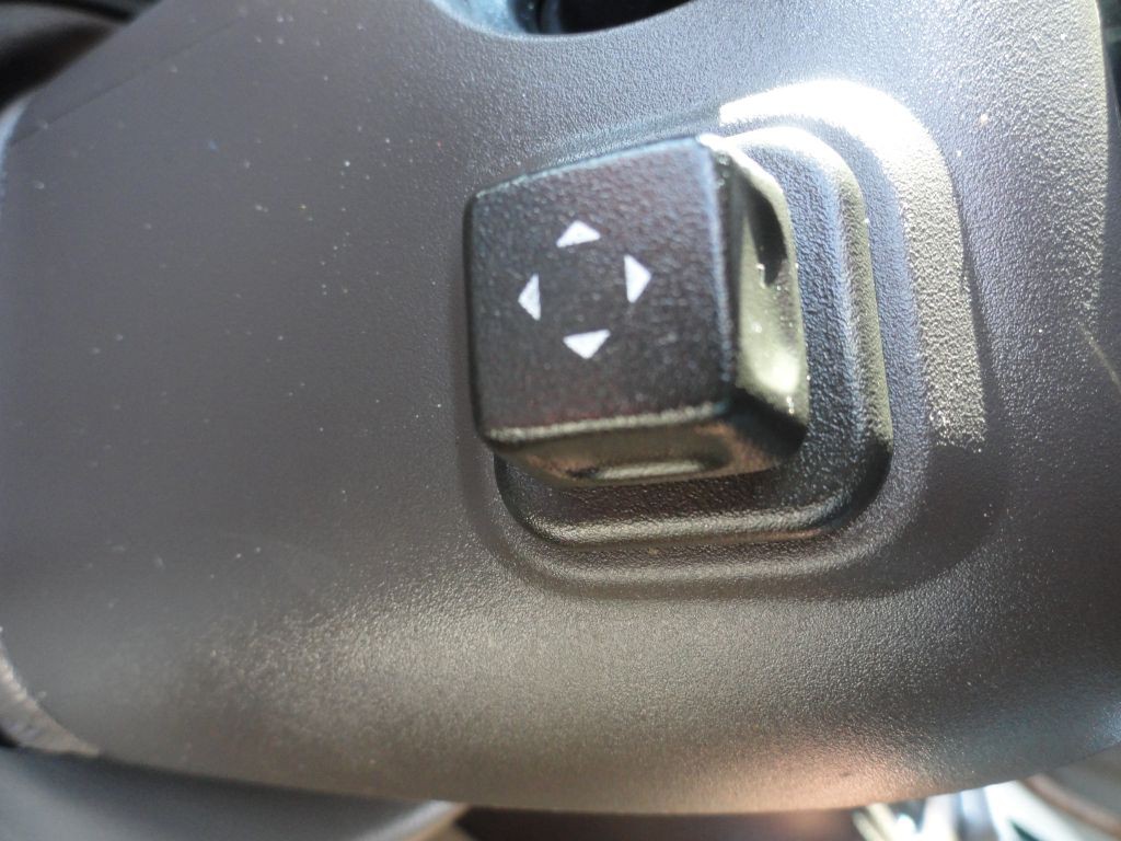 2015 Chevrolet Suburban Image 34