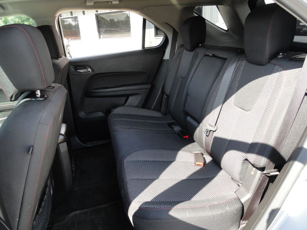 2015 Chevrolet Equinox Image 8