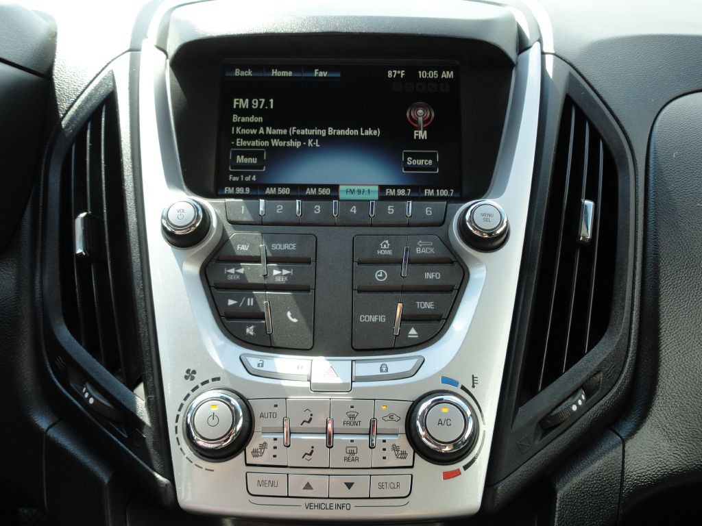 2015 Chevrolet Equinox Image 14