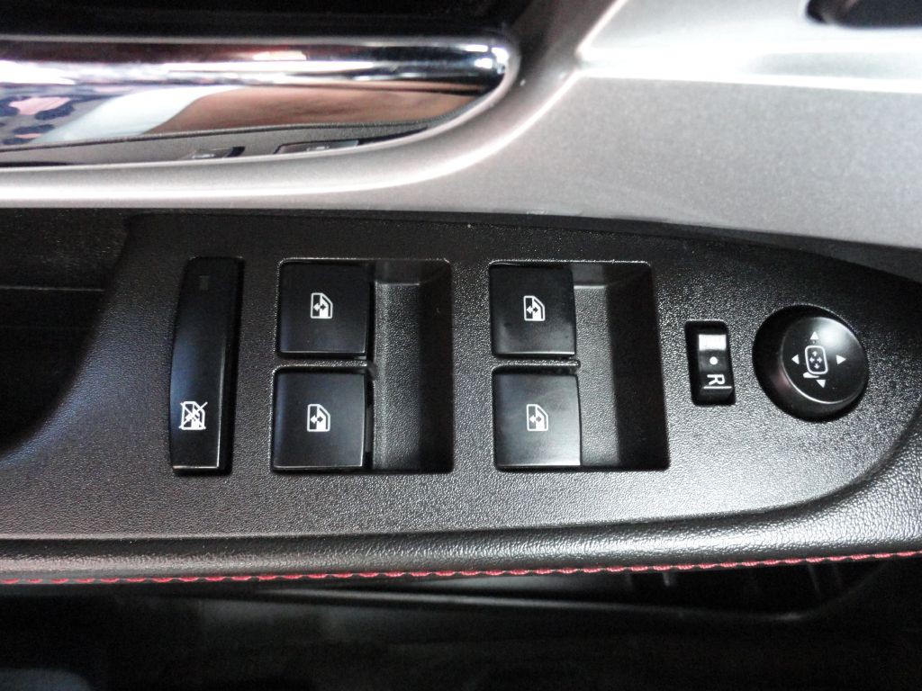 2015 Chevrolet Equinox Image 32