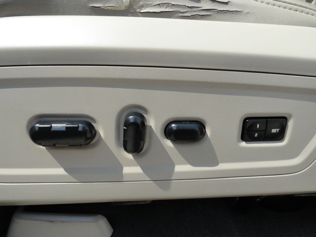 2007 Lincoln Navigator Image 27