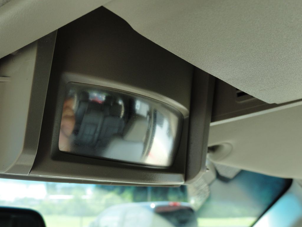 2007 Lincoln Navigator Image 31