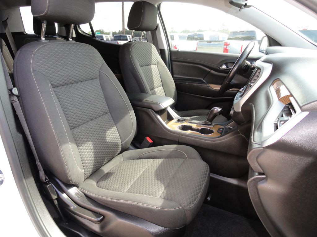2019 GMC Acadia Image 8