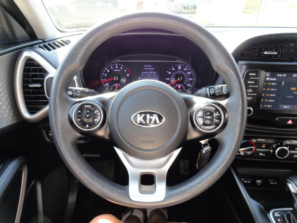 2020 Kia Soul Image 19