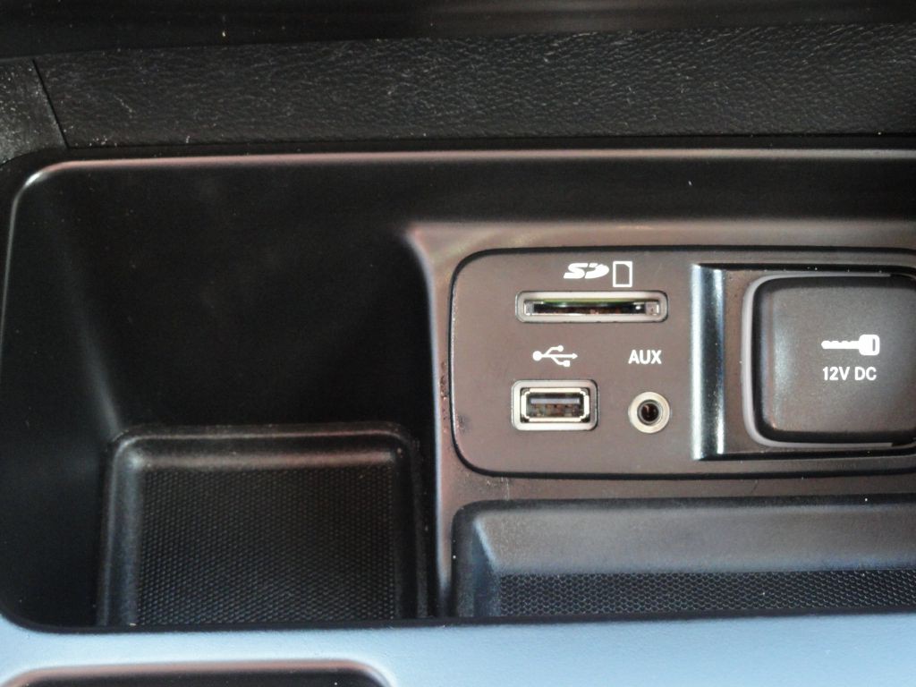 2016 Jeep Cherokee Image 19