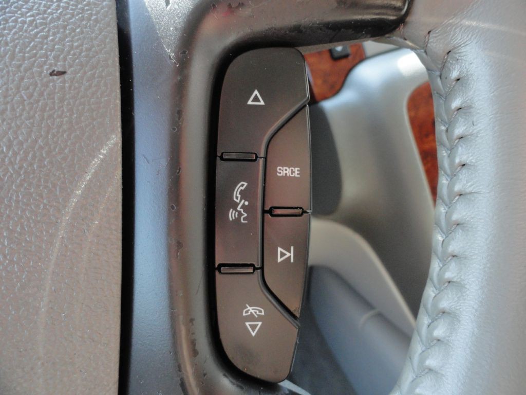 2010 Chevrolet Suburban Image 22