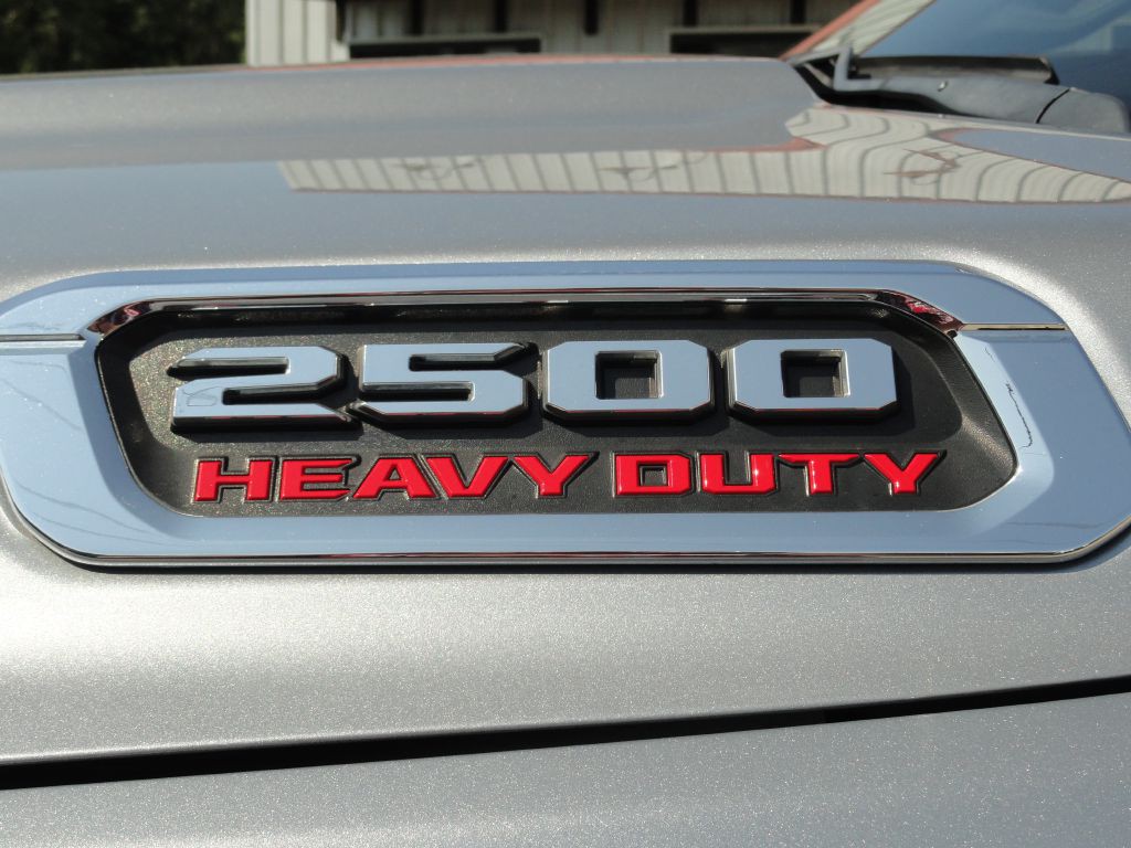 2022 RAM 2500 Image 32