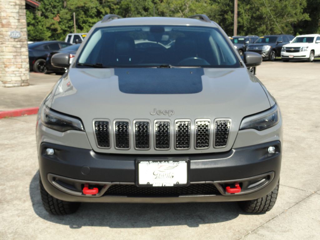 2019 Jeep Cherokee Image 2