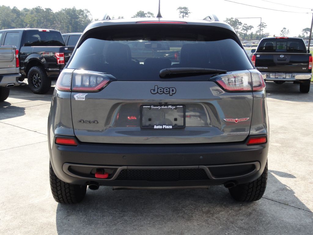 2019 Jeep Cherokee Image 4
