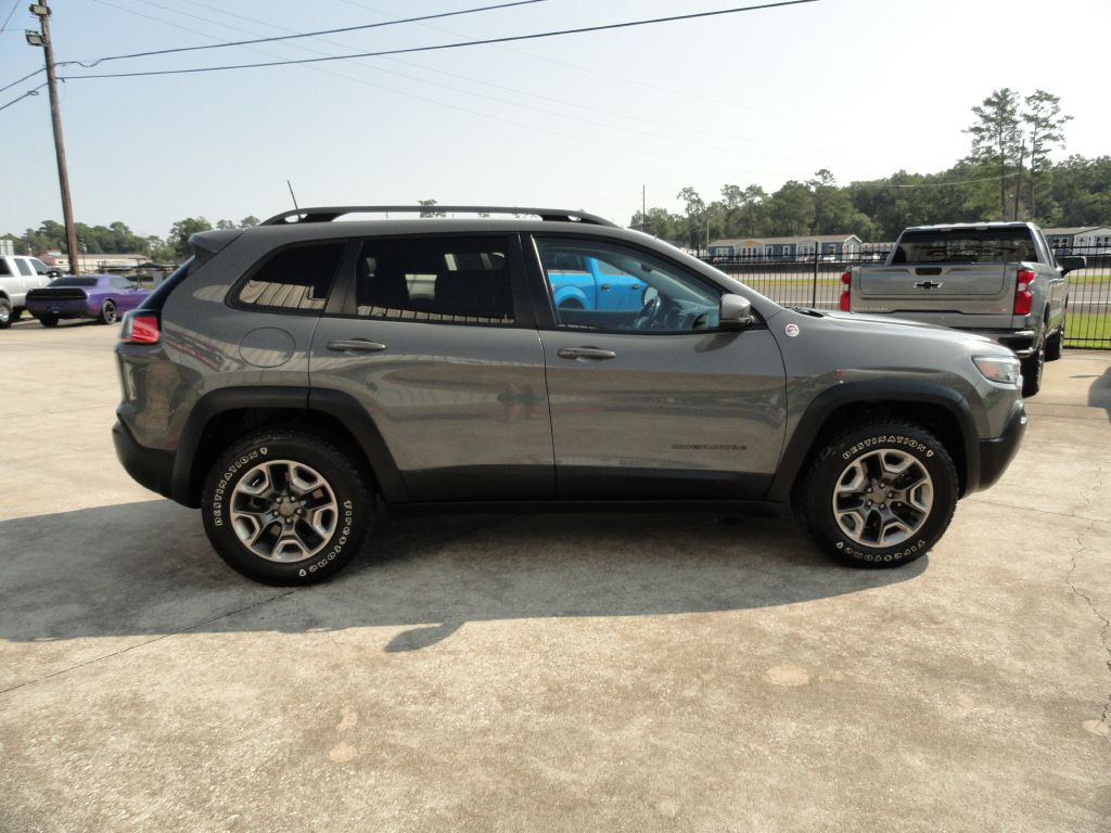 2019 Jeep Cherokee Image 5