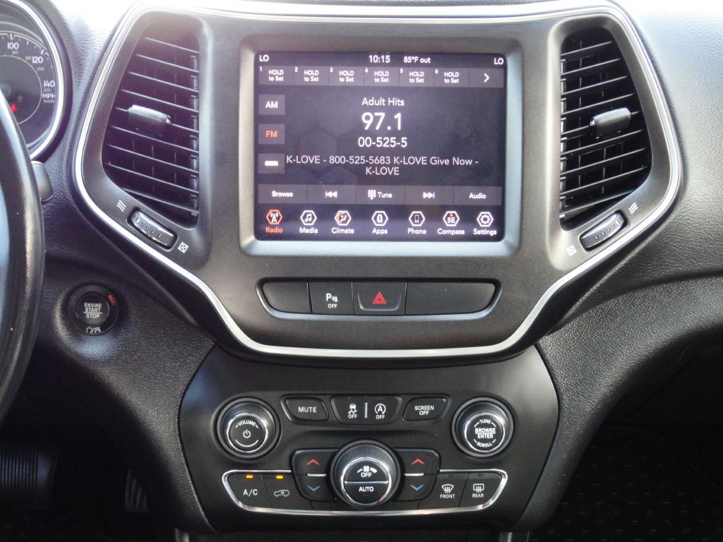 2019 Jeep Cherokee Image 16