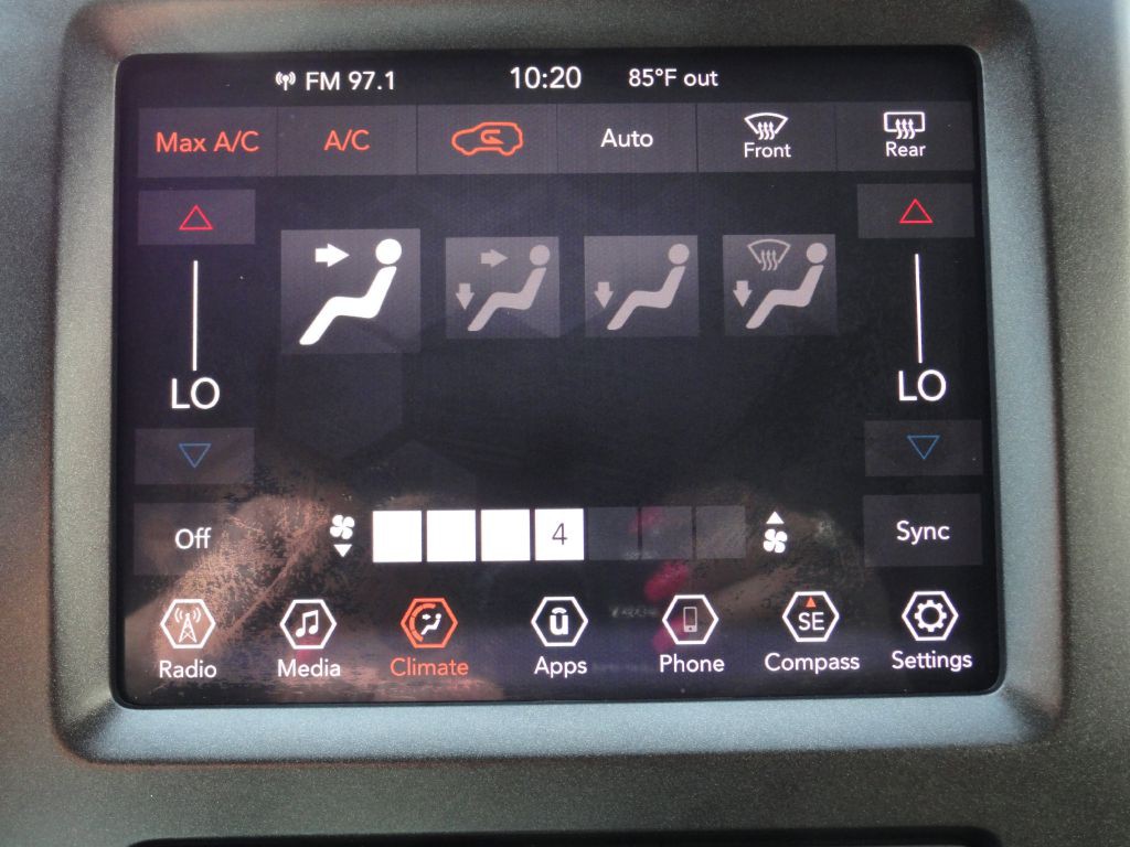 2019 Jeep Cherokee Image 18
