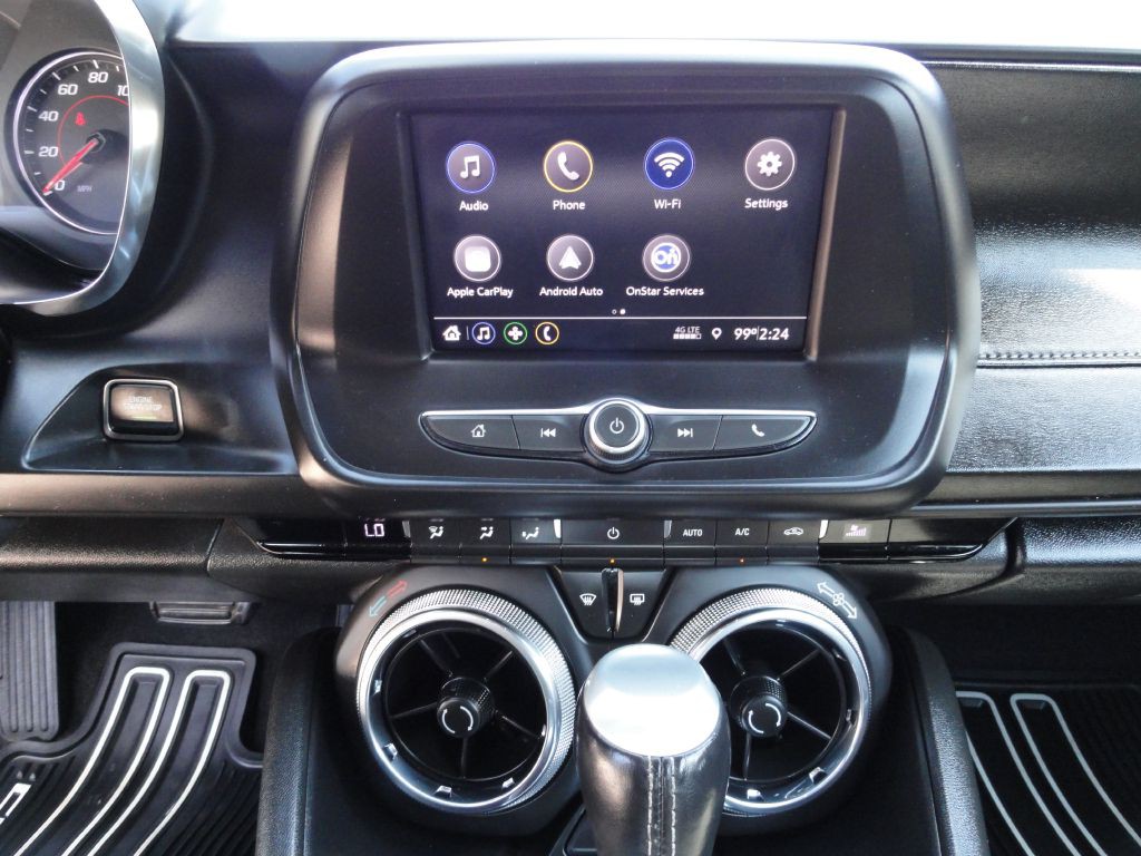 2020 Chevrolet Camaro Image 12
