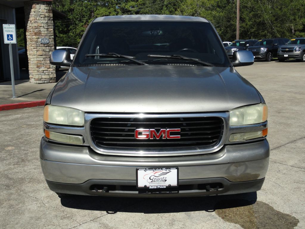 2002 GMC Sierra Image 2