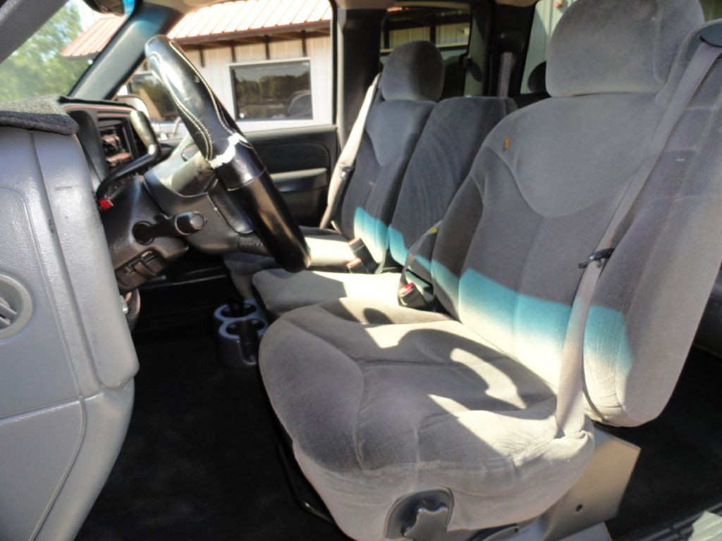 2002 GMC Sierra Image 12