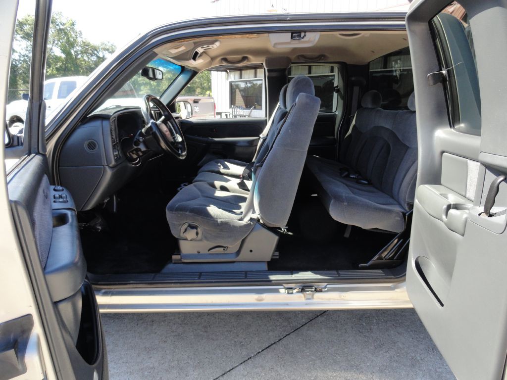 2002 GMC Sierra Image 13
