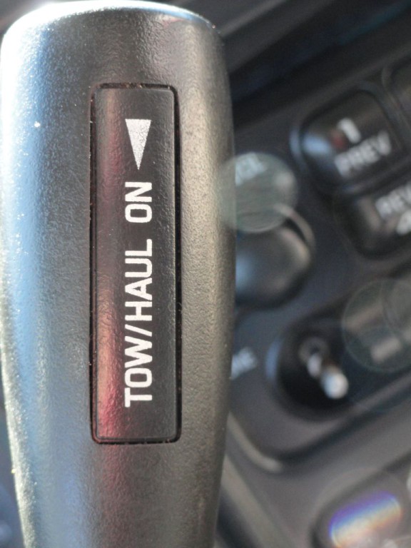 2002 GMC Sierra Image 16
